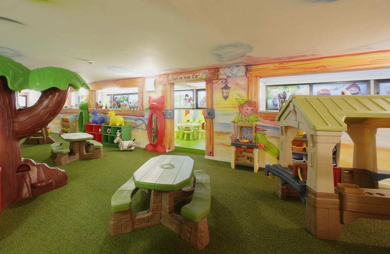 לידו די ג'סולו Hotel Gardenia מראה חיצוני תמונה
